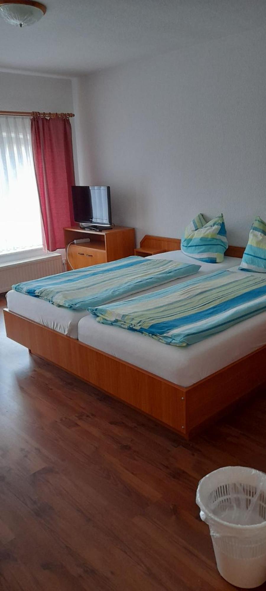 Pension Zum Park Goldberg 外观 照片